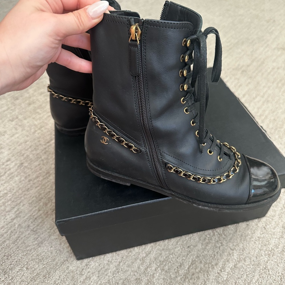 Chanel Black Leather Women's Boots - Picture 4 of 11
